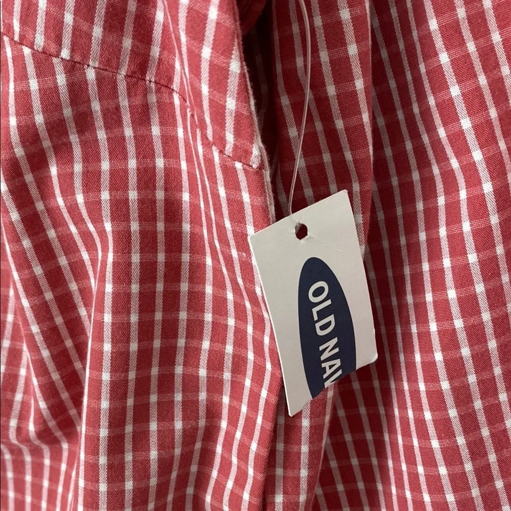 Old Navy Classic Red Check Button Down Shirt Cotton Size Medium - Picture 8 of 10